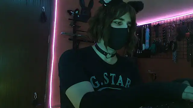 Ginny-the-bdsm-nympho live sex cam