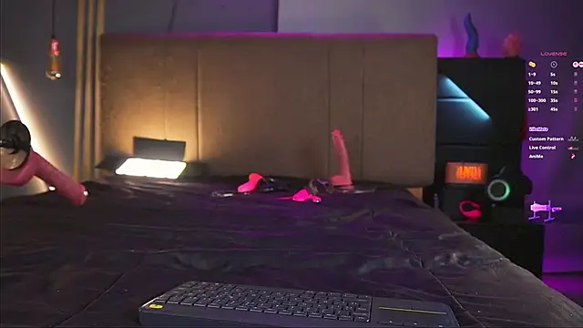 samuel_boy_tatoo live sex cam