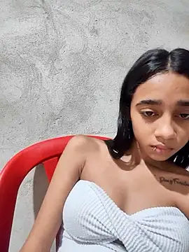 Zoe_Sweett18 live sex cam