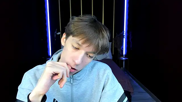 MarkBranston live sex cam