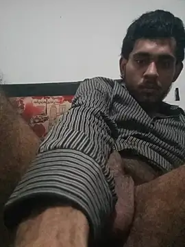 MaximoSualteza777 live sex cam