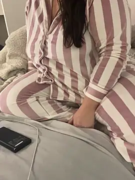 sweeti_Em live sex cam