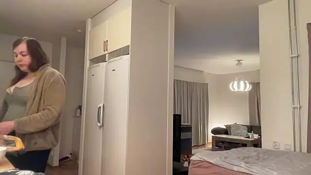 cumwithmee3 live sex cam