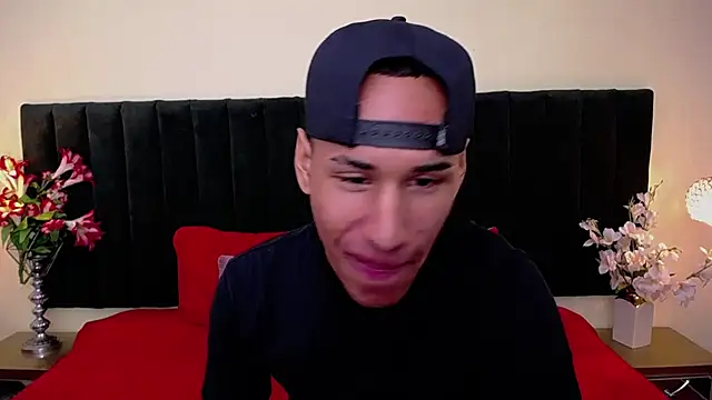 soft_attraction live sex cam