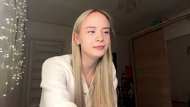 LatashiaOrcutt live sex cam