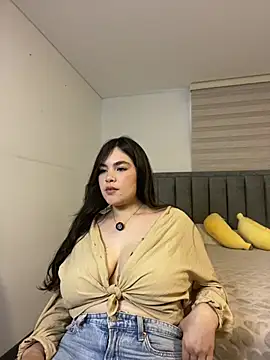 Isabella_LaRue live sex cam