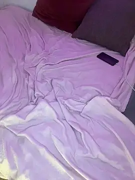 Mizztikaa live sex cam