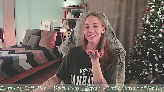 _Eva_Adama's cam snapshot