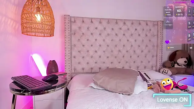 Bella_Kataleya's cam snapshot