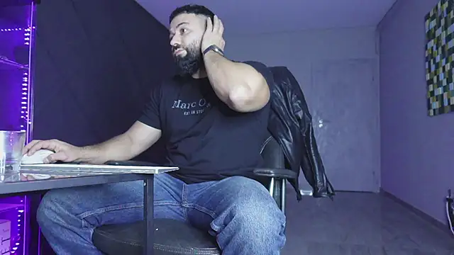 mattmasterss live sex cam