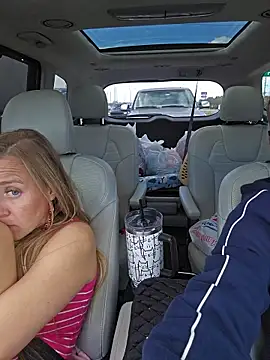 Jakk_Danielle_Lounge live sex cam