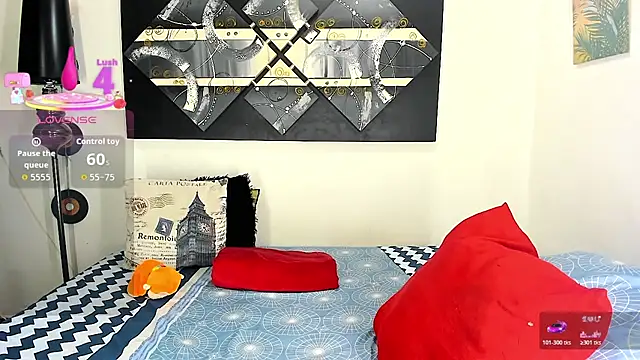 SARAMISHA live sex cam