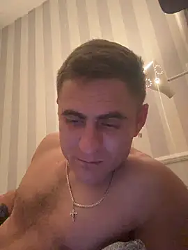 GOOPYlove's cam snapshot