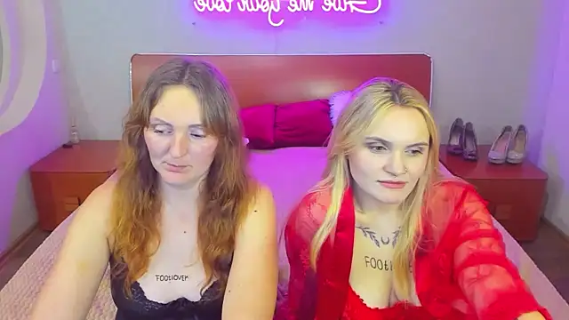 MagicEyess live sex cam
