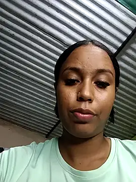 Fernanda30 live sex cam