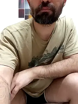 yaramazminnak's cam snapshot