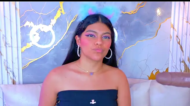 NIKIBUNNY's cam snapshot