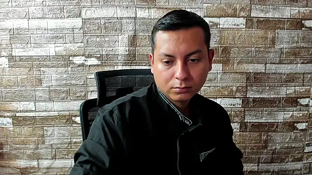 Hadarah_and_Hasan's cam snapshot