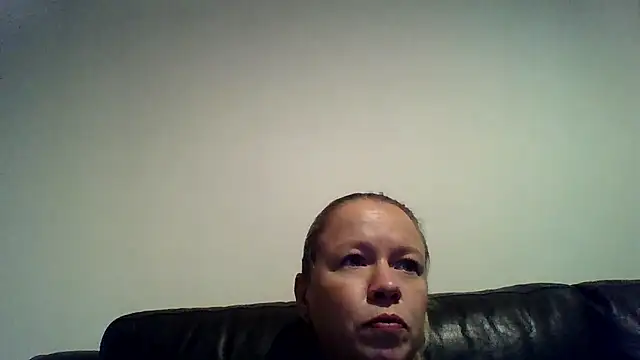 jennyblondeuk's cam snapshot