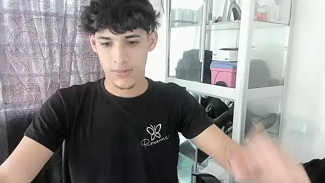 MaxStar26's cam snapshot