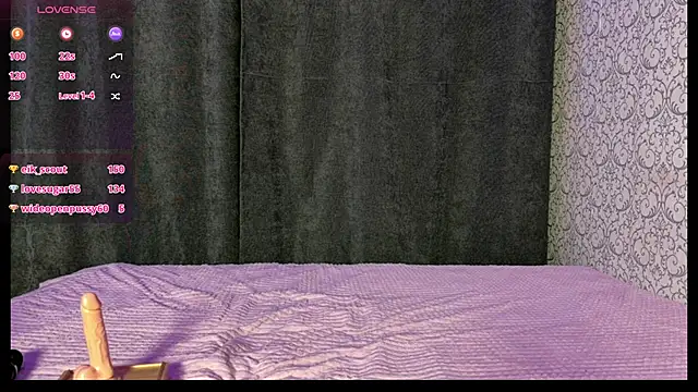 BabyCharmX's cam snapshot