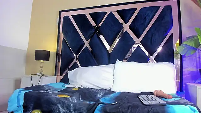 valentina_lenoxx live sex cam