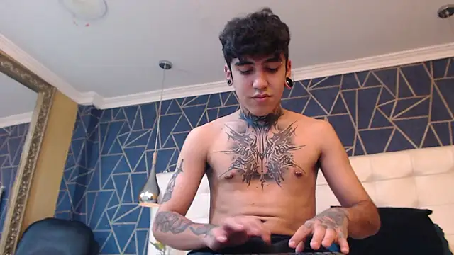 MarkOlsenn's cam snapshot