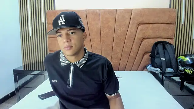 MATHY_ROBERT's cam snapshot