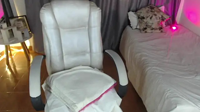 Tiana_27's cam snapshot