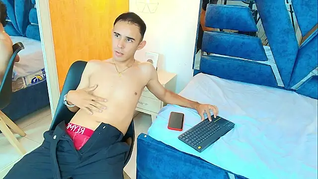 Lian_Brown's cam snapshot