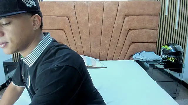 MATHY_ROBERT's cam snapshot