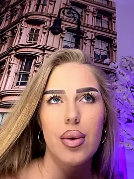 AubrieleRouj1 live sex cam