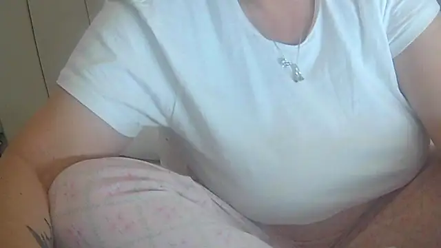 theblondecocklover live sex cam