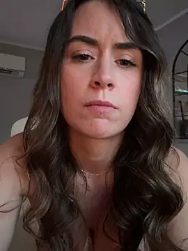 Wetbabygirlxo live sex cam