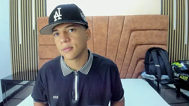 MATHY_ROBERT's cam snapshot