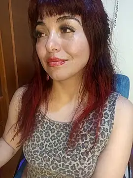 Winona-miu live sex cam