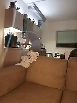 cheekycherryx's cam snapshot