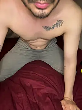 SXkinkyturk's cam snapshot