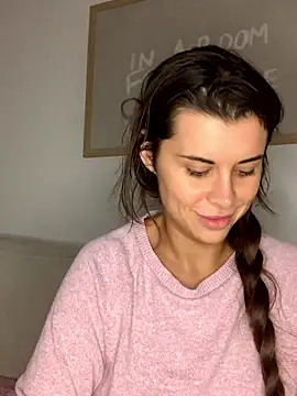 AlitaNova's cam snapshot