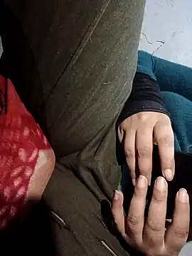 Yourhearbeat's cam snapshot