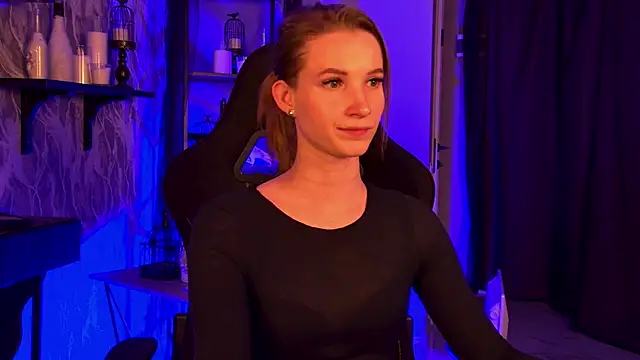 Megan_Rodgers's cam snapshot