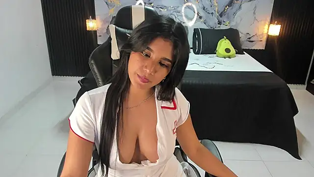 Ivy_16's cam snapshot