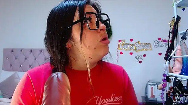 lanaqueen699's cam snapshot