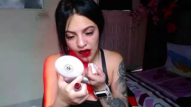 Violettasquirt's cam snapshot