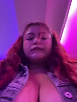 lia_moon77's cam snapshot