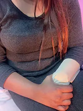 Curvy_Ambika's cam snapshot