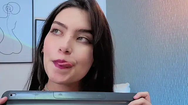 Alexa_Thaylor_'s cam snapshot