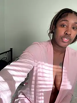 ToyaThick live sex cam