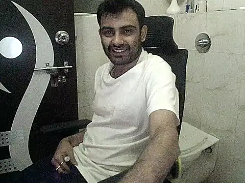 king_kong_india1 live sex cam