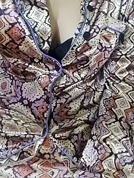 Fifi4532 live sex cam